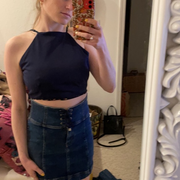 High neck crop top - Picture 3 of 4